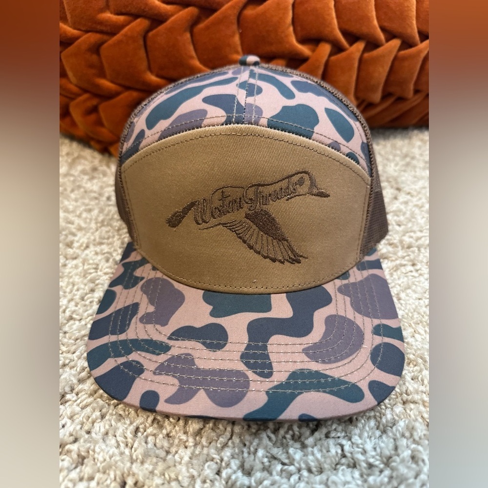 Camo trucker hat western threads duck retro camo like new